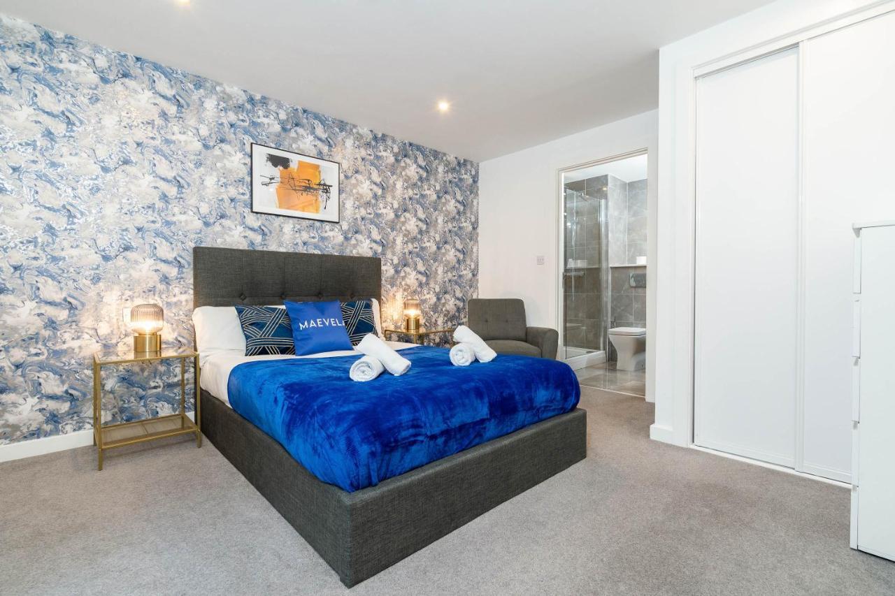 Maevela Apartments - Luxury Broad St Apartment - 2 Bed, 2 Bath - City Centre/Cube/Mailbox - With Underground Parking ✓- L Shape Sofa, Large 50 Inch Smart Tv With Free Netflix & Wifi Birmingham Buitenkant foto