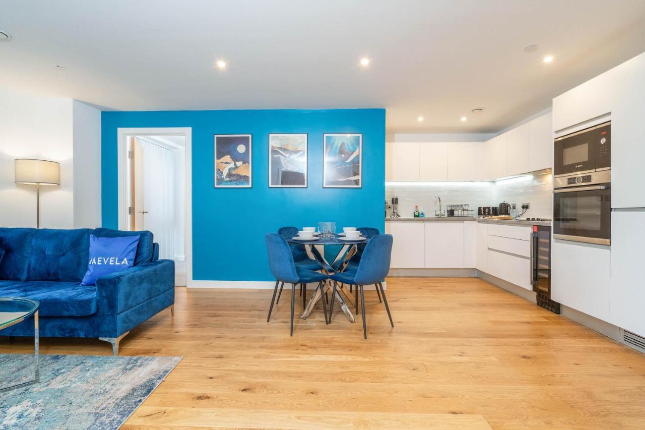 Maevela Apartments - Luxury Broad St Apartment - 2 Bed, 2 Bath - City Centre/Cube/Mailbox - With Underground Parking ✓- L Shape Sofa, Large 50 Inch Smart Tv With Free Netflix & Wifi Birmingham Buitenkant foto